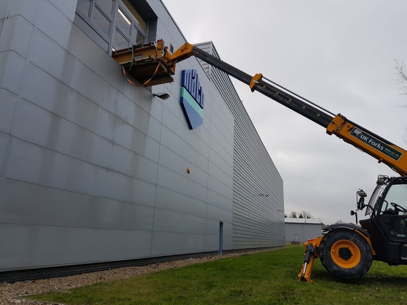 heavy machinery relocation Southampton Hampshire